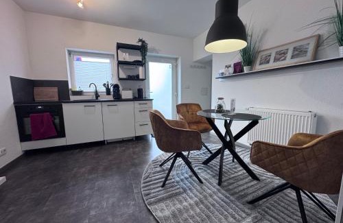 Bueckeburg Apartment | Barrierefrei - 24Std-CHECK-IN kontaktlos - Kingsize Bed - W-LAN - Parkplatz W 3