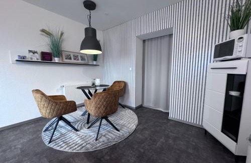 Bueckeburg Apartment | Barrierefrei - 24Std-CHECK-IN kontaktlos - Kingsize Bed - W-LAN - Parkplatz W 3