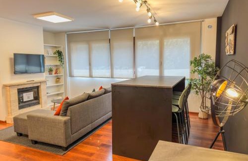 Arinsal Apartment | Barthe Holidays I Apartamento moderno en Arinsal 4PAX I Confort, Vistas, Parking, Pet friendly I Pic Negre