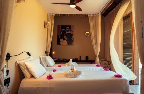 Mafia Island Cabin | Basecamp Mafía Island