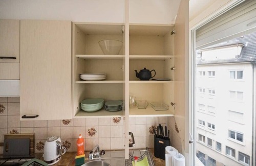 Sihlfeld Apartment | Basic Apartment in vibrant residential part of ZH!