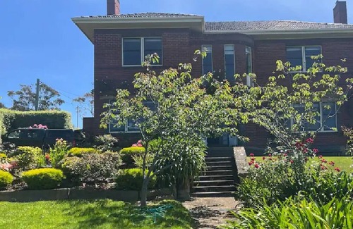 Bellerive House | Bastian House Riverview