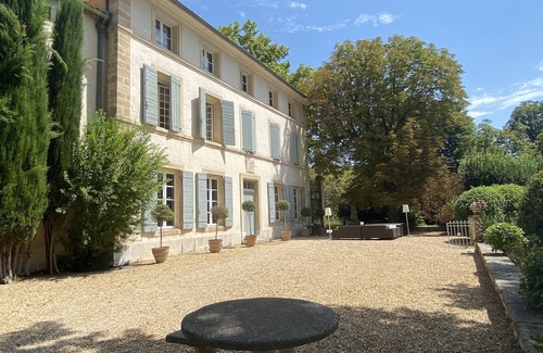 Aix-en-Provence House | Bastide XIX eme Aix en Provence/19th Century Bastide featuring 8 BR & 7 baths