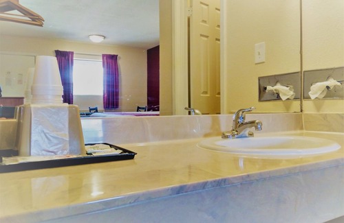 Bastrop Hotel | Bastrop Inn