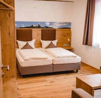 Kipfenberg House | BAUER Gästezimmer