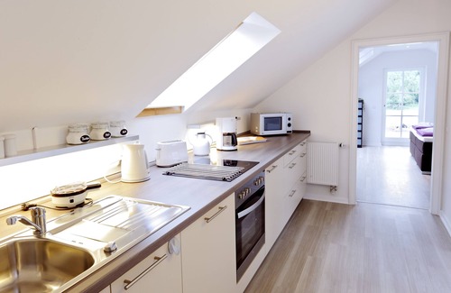 Rees House | Bauerncafé & Pension Drostenhof