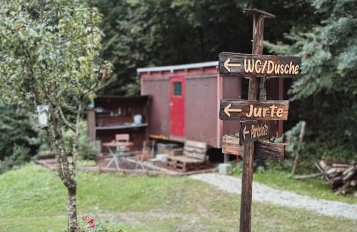 Bad Reichenhall Other | Bauwagen mit Bergblick