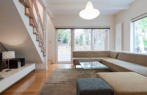 Hirafu House | Baw Baw Sansou