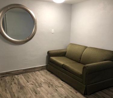 Bradenton Hotel | Bay Breeze Inn Bradenton Downtown