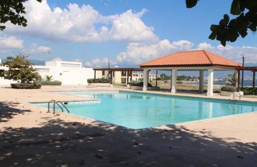Portmore Apartment | Bay Front Apt 208