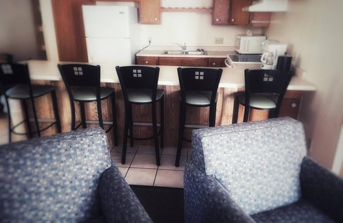 Put-in-Bay Hotel | Bay Lodging Resort