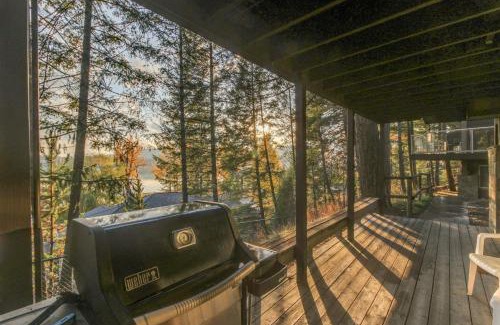 Whitefish Apartment | Bay Point Hillside - 17A Up & 17A Down