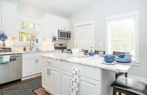 Hillsmere Shores House | Bay Ridge house by Quiet Waters Park, Thomas Point Park