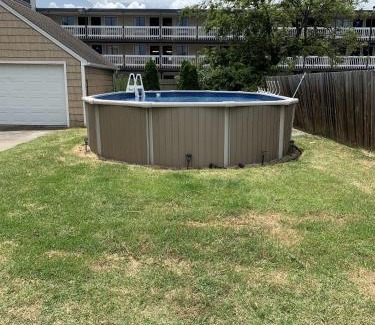 Willoughby Spit House | Bay View Bungalow by the Pier home