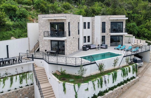 Grahovo Apartment | Bay View Village - Villa Eléanore 2