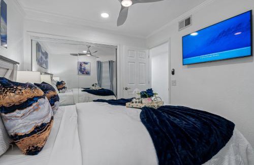 Rocky Point House | Bay Views from your Balcony Beach Resort Tampa