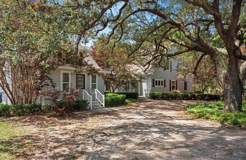 Perdido Beach House | Bayfront Compound for 23 | Fire Pit | Private Dock