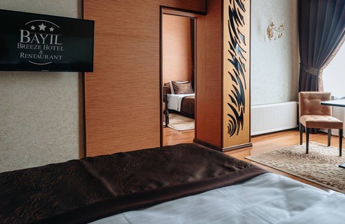Bayil Hotel | Bayil Breeze Hotel