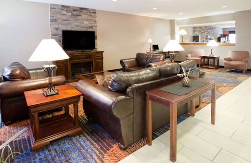 Auburn Hotel | Baymont by Wyndham Auburn