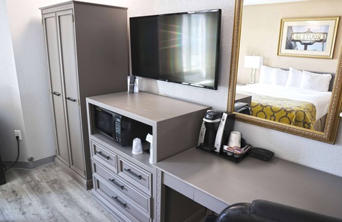 Barstow Hotel | Baymont by Wyndham Barstow Historic Route 66