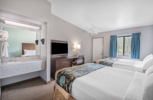 Keystone Hotel | Baymont by Wyndham Keystone Near Mt. Rushmore