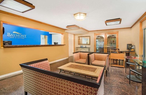 Sandusky Hotel | Baymont by Wyndham Sandusky