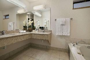 North Rose Hill Hotel | Baymont by Wyndham Seattle/Kirkland WA