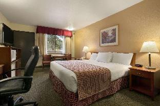 North Rose Hill Hotel | Baymont by Wyndham Seattle/Kirkland WA