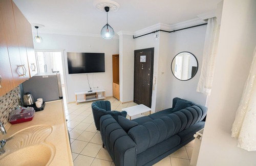 Trabzon Apartment | Bayrak Apartmanı Downtown Bayrak Residences Cumhuriyet Muhittin Sk. No:11, 61050