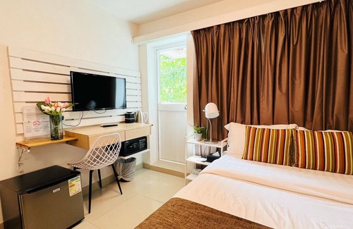 Islands District Hotel | Bayshore Inn