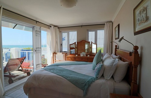 Paternoster House | Baywatch Villa Guest House and Self Catering Accommodation