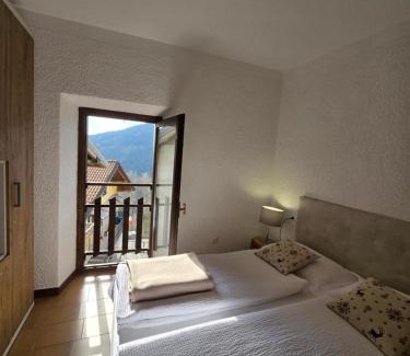 Laveno Apartment | bb26 apartment mountain Lozio