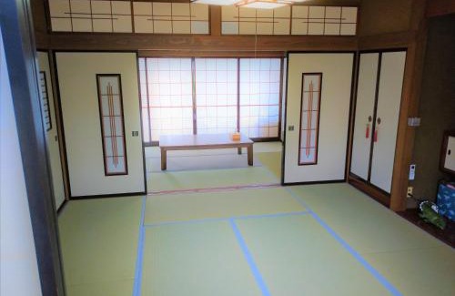 Katsuyama House | BBQ可 1日1組限定 貸切別荘 秘密基地 は恐竜博物館まで3km スキージャム勝山まで12km