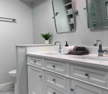 Neptune Beach Apartment | Be A Nomad - Vacay or Relocation Beach House