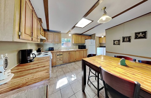 Put-in-Bay Cabin | Be the Lifeguard! 3 BR 2 BA Home Across from Island Club Pool- Sleeps 8 - IC9