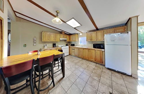 Put-in-Bay Cabin | Be the Lifeguard! 3 BR 2 BA Home Across from Island Club Pool- Sleeps 8 - IC9