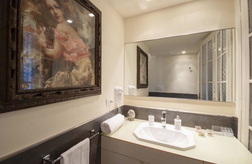 Quartiere Coppede House | Bea Suites Luxury Rooms