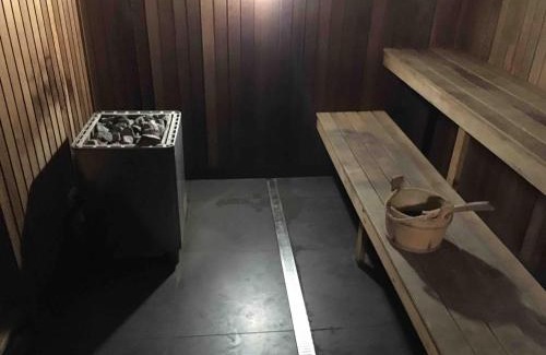 Mooloolaba Apartment | Beach apartment with all the facilities you need - Landmark Resort