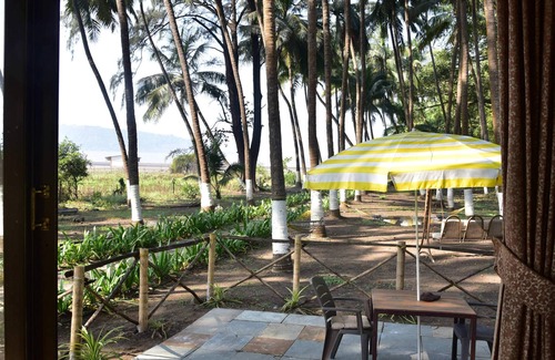 Revadanda House | Beach Cabana - La Mer Beach House