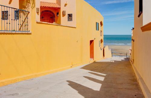 San Felipe Apartment | Beach Condo 7- Sleeps 8, Pool, WiFi, AC, Security