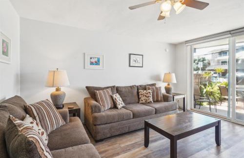 Carpinteria Apartment | Beach Condo with Private Patio #135