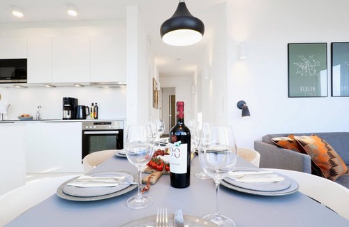 Lembruch Apartment | Beach front apartment