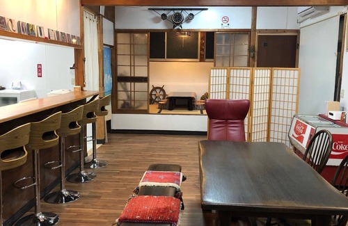Nagashima Villa | Beach front guest house