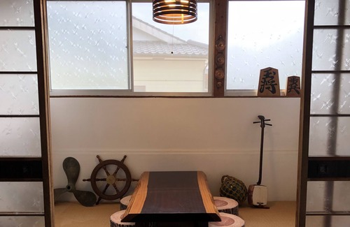Nagashima Villa | Beach front guest house
