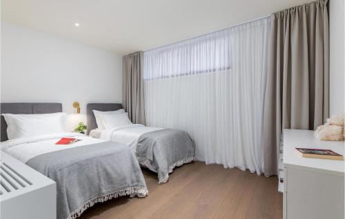 Crveni Vrh House | Beach Front Home In Savudrija