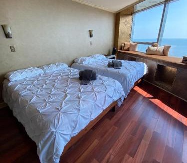 Atlantic City Apartment | Beach Front with Ocean View