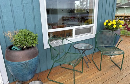 Ferndale House | Beach home - family-friendly! Sunrise @ Sandy Point