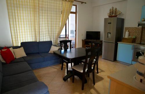 Golem Apartment | Beach House Golem