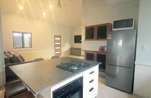 Machans Beach House | Beach vibes 2-bedroom house with gorgeous sea views in Machans Beach