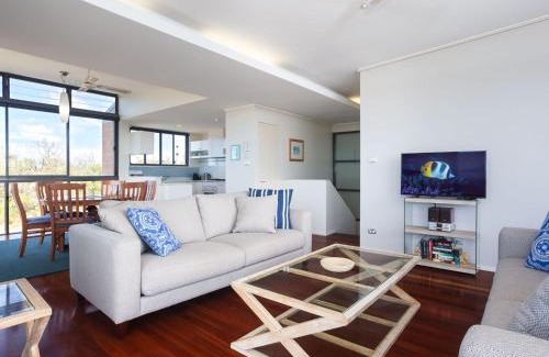 Boat Harbour Apartment | Beach View At One Mile 8 infinity complex pool and WI FI